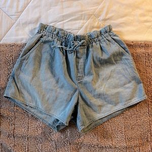 High-rise shorts